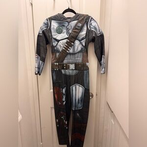 Mandalorian Female costume- S